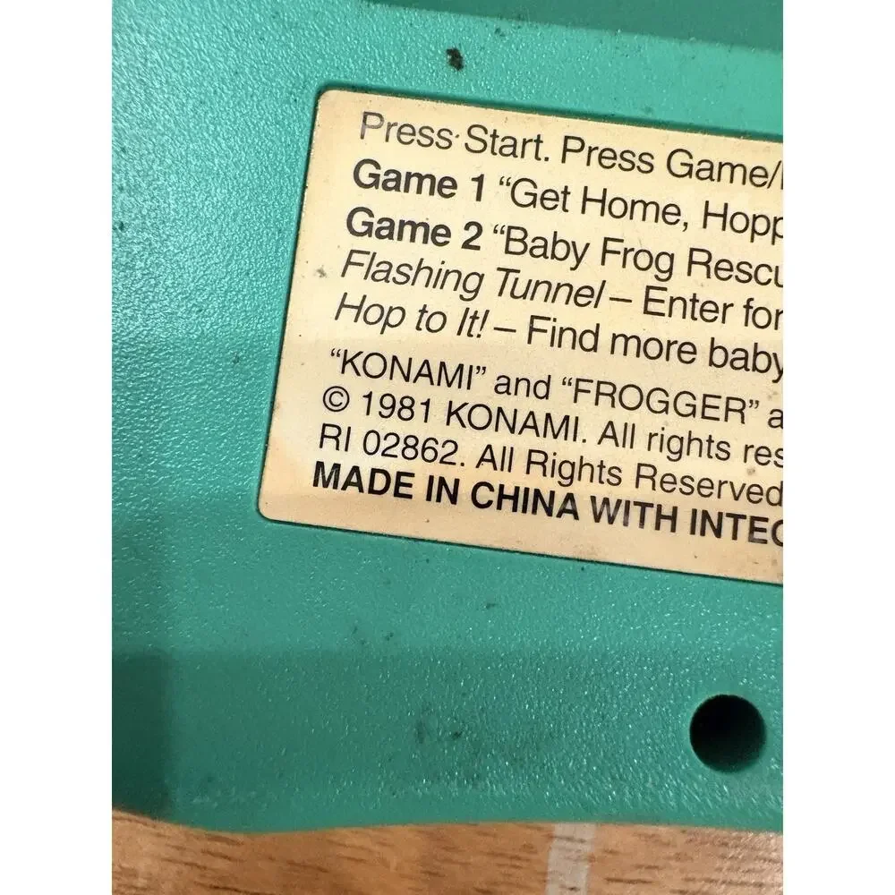 Vintage Frogger Handheld Electronic Game Hasbro/Konami TESTED 1998 Works GREAT